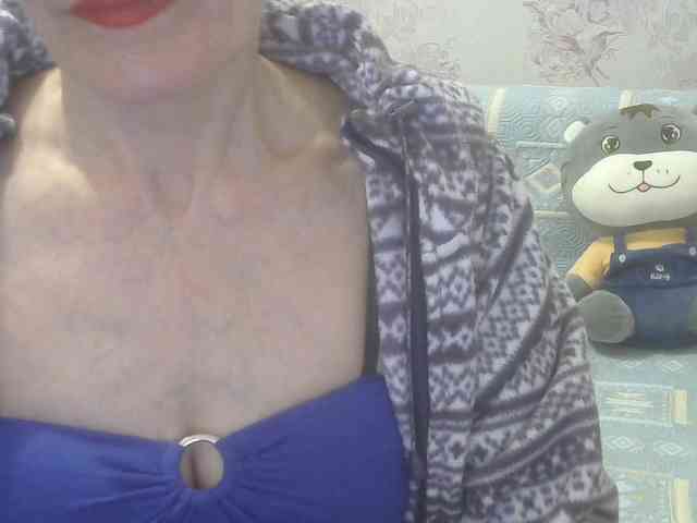 Red-Rose-777 webcam