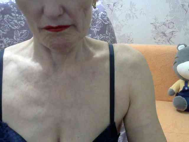 Red-Rose-777 webcam