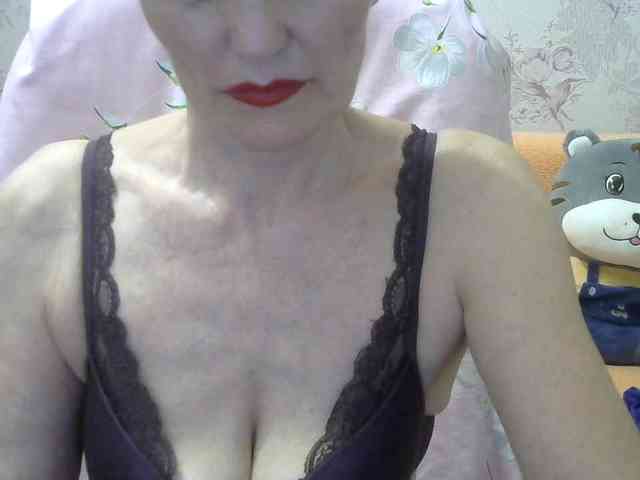 Red-Rose-777 webcam