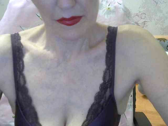 Red-Rose-777 webcam