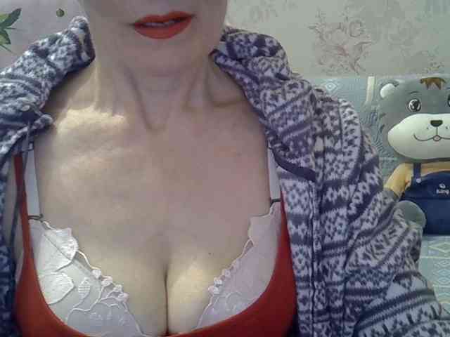 Red-Rose-777 webcam