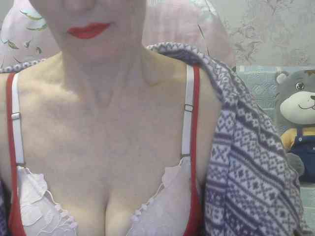 Red-Rose-777 webcam