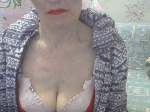 Red-Rose-777 webcam