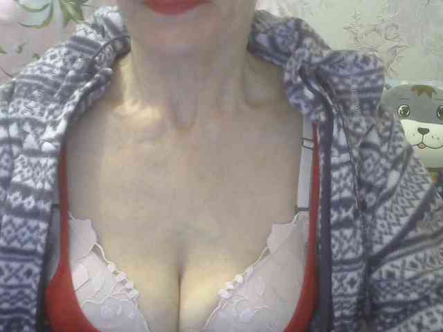Red-Rose-777 webcam