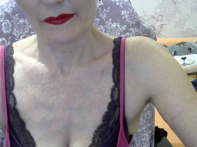 Red-Rose-777 webcam