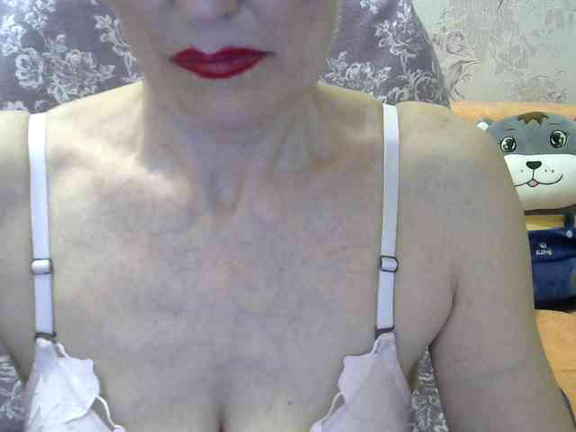 Red-Rose-777 webcam