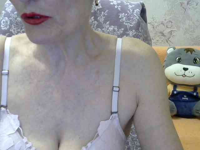 Red-Rose-777 webcam