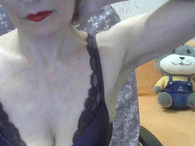 Red-Rose-777 webcam