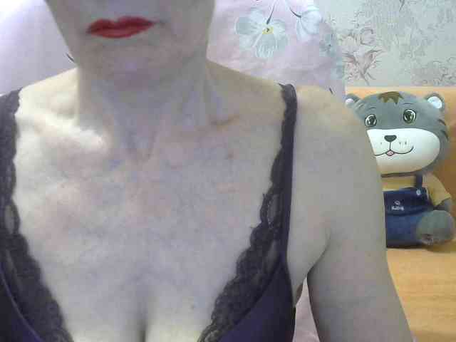 Red-Rose-777 webcam