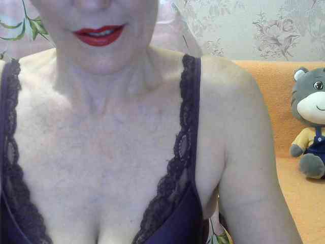 Red-Rose-777 webcam