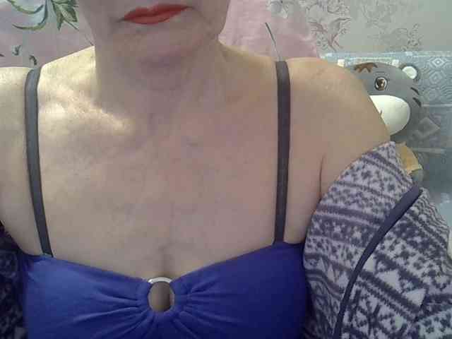 Red-Rose-777 webcam