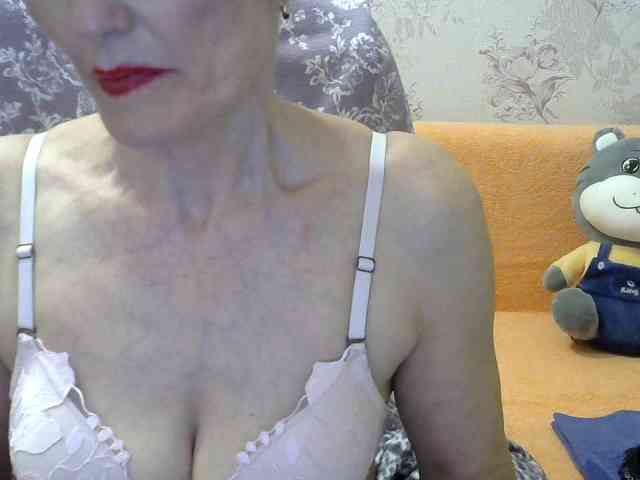 Red-Rose-777 webcam