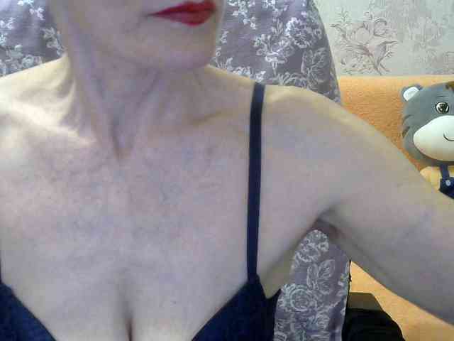 Red-Rose-777 webcam