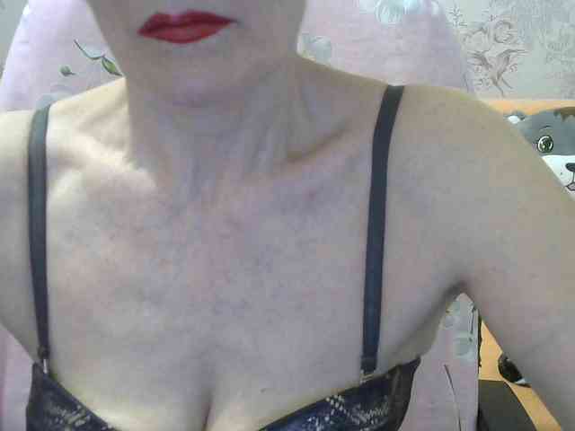 Red-Rose-777 webcam
