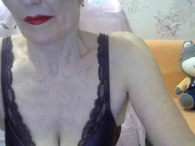 Red-Rose-777 webcam