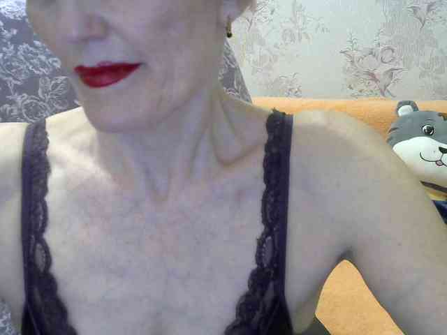 Red-Rose-777 webcam