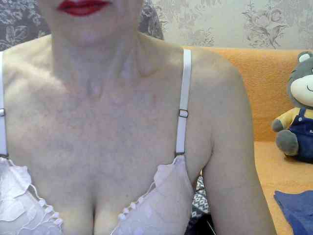 Red-Rose-777 webcam
