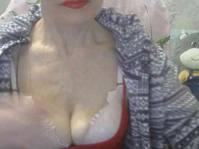 Red-Rose-777 webcam