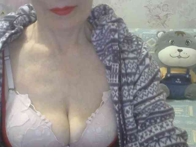 Red-Rose-777 webcam