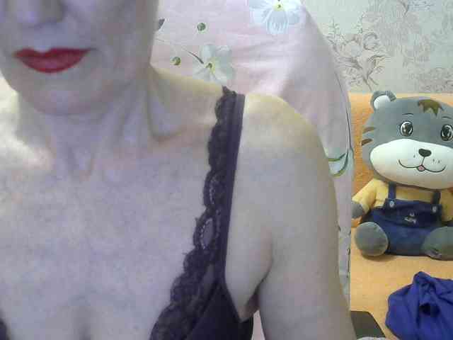 Red-Rose-777 webcam
