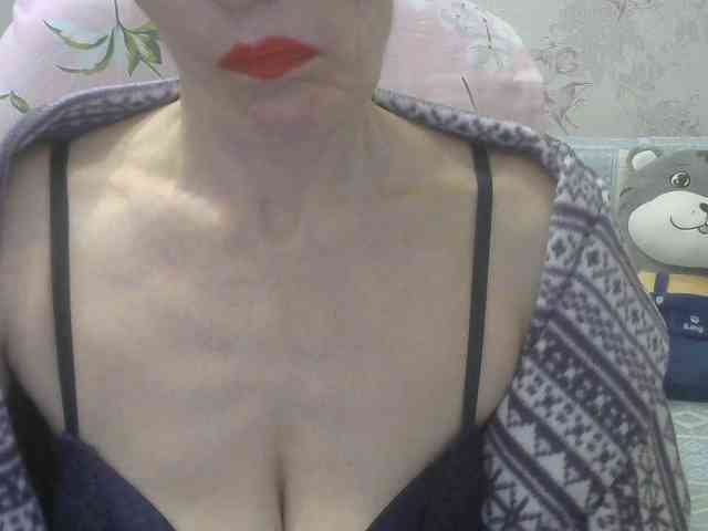 Red-Rose-777 webcam