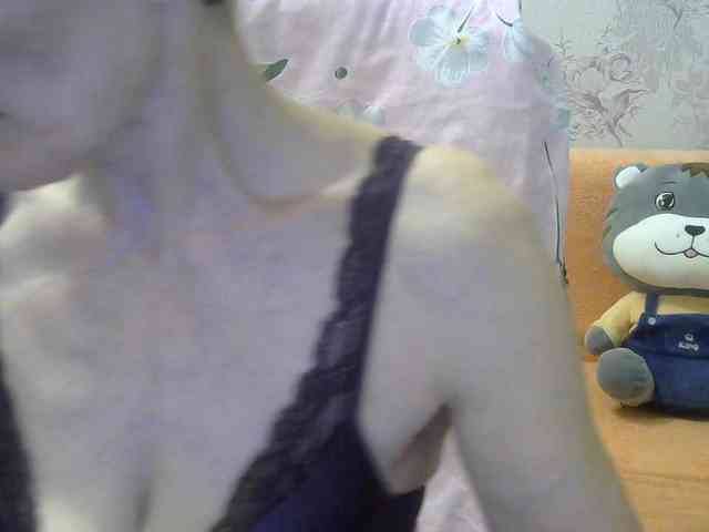 Red-Rose-777 webcam