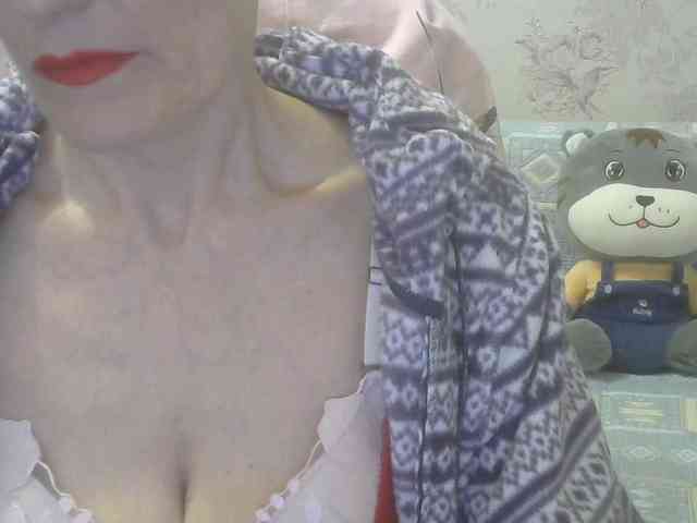 Red-Rose-777 webcam