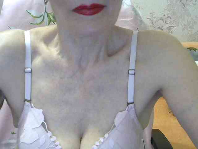 Red-Rose-777 webcam