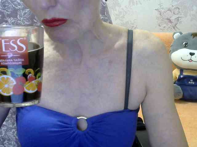Red-Rose-777 webcam