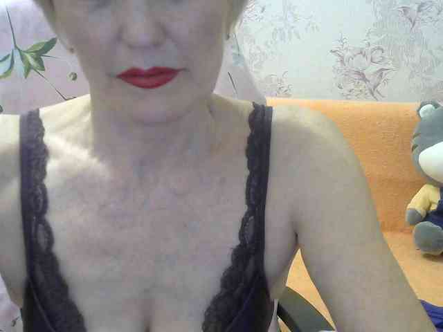 Red-Rose-777 webcam