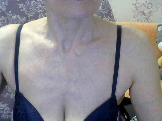 Red-Rose-777 webcam