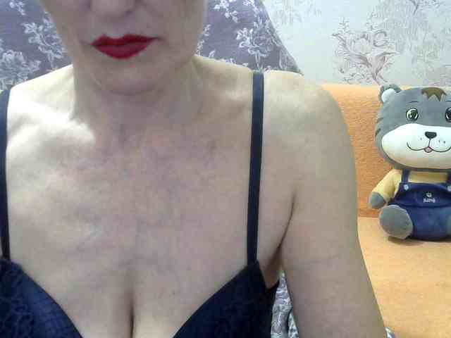 Red-Rose-777 webcam