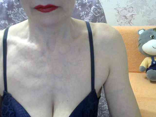 Red-Rose-777 webcam