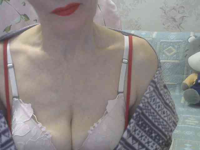 Red-Rose-777 webcam
