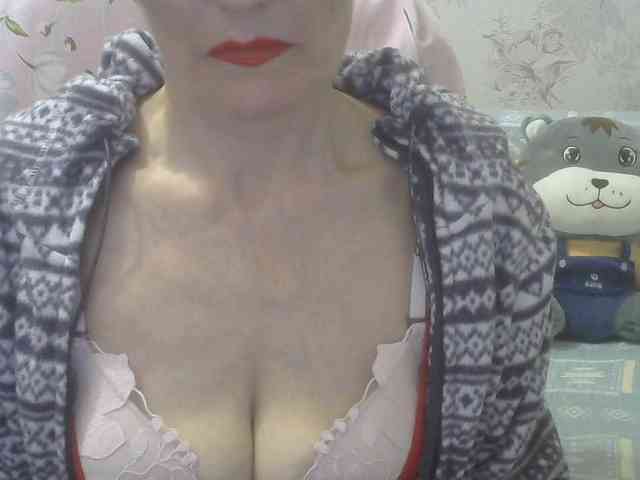 Red-Rose-777 webcam