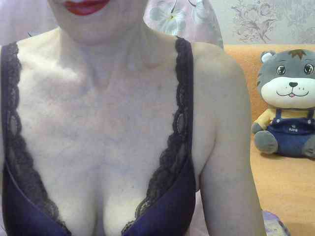 Red-Rose-777 webcam