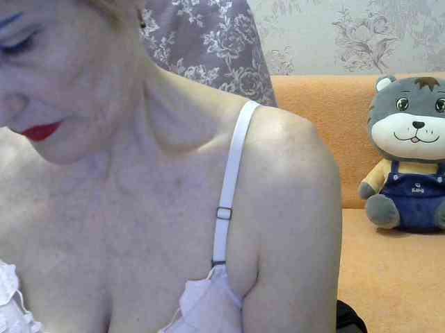 Red-Rose-777 webcam