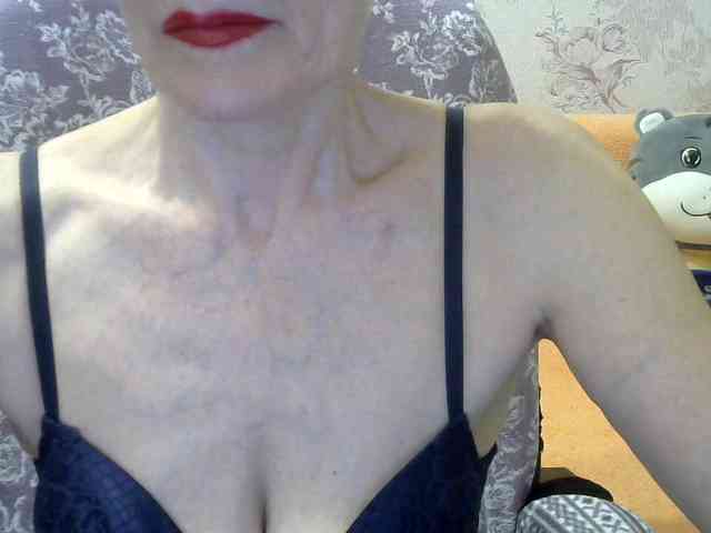 Red-Rose-777 webcam