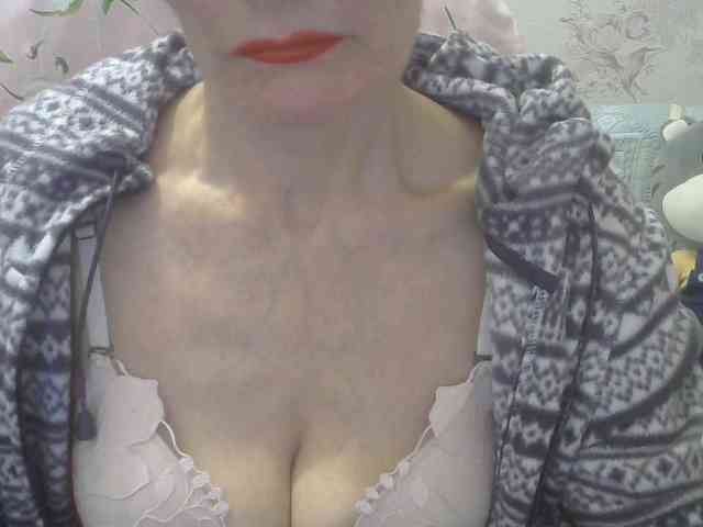 Red-Rose-777 webcam
