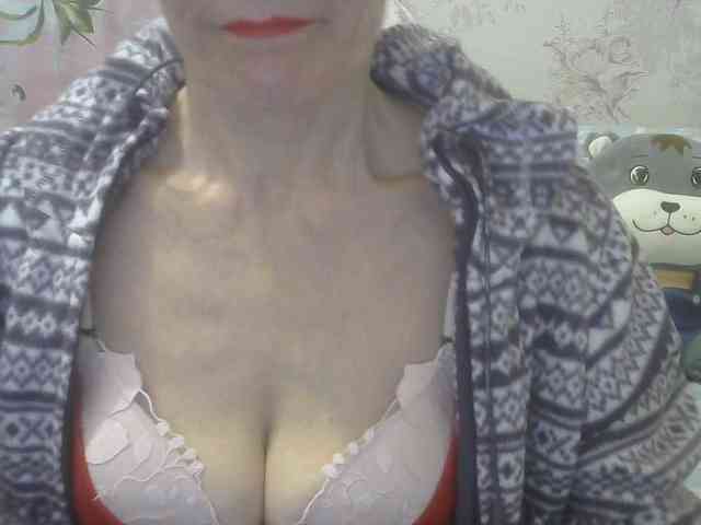 Red-Rose-777 webcam