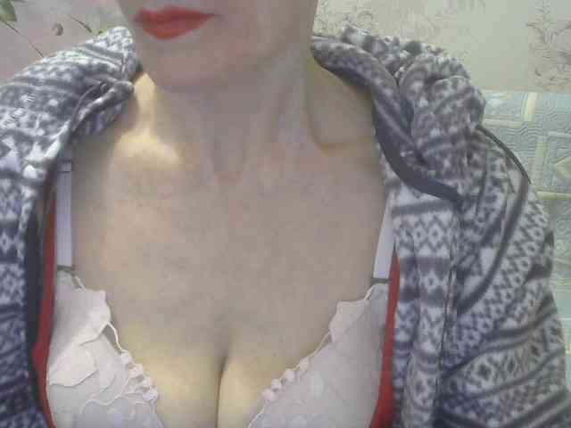 Red-Rose-777 webcam