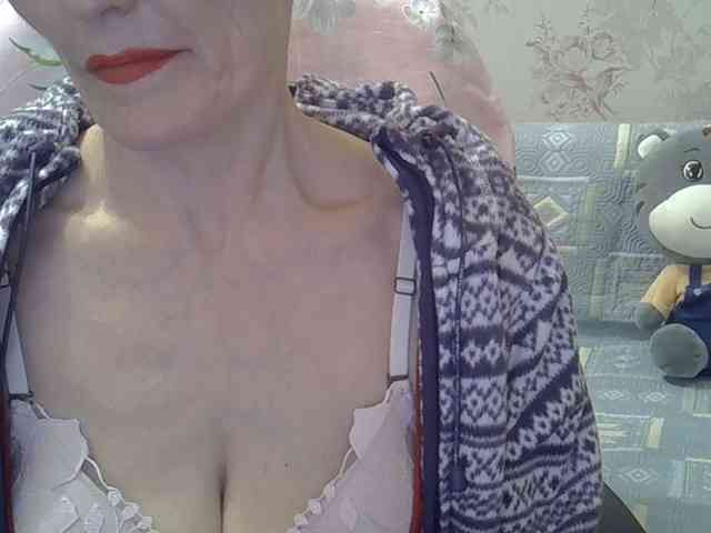 Red-Rose-777 webcam