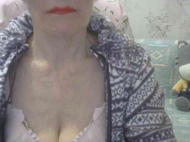 Red-Rose-777 webcam