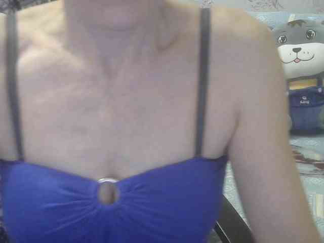 Red-Rose-777 webcam