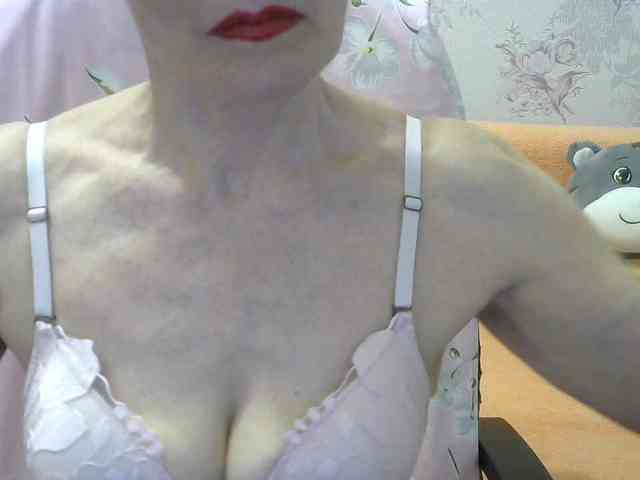 Red-Rose-777 webcam