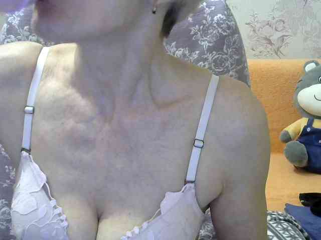 Red-Rose-777 webcam