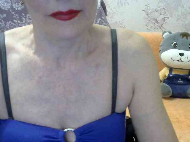 Red-Rose-777 webcam