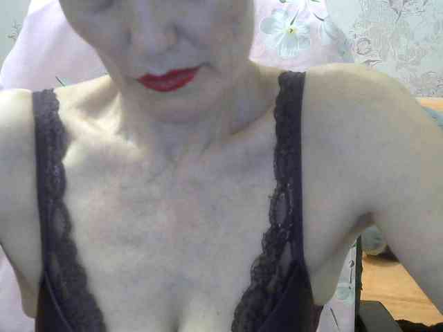 Red-Rose-777 webcam