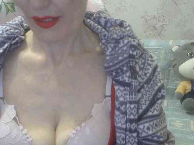 Red-Rose-777 webcam