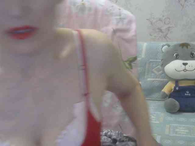 Red-Rose-777 webcam